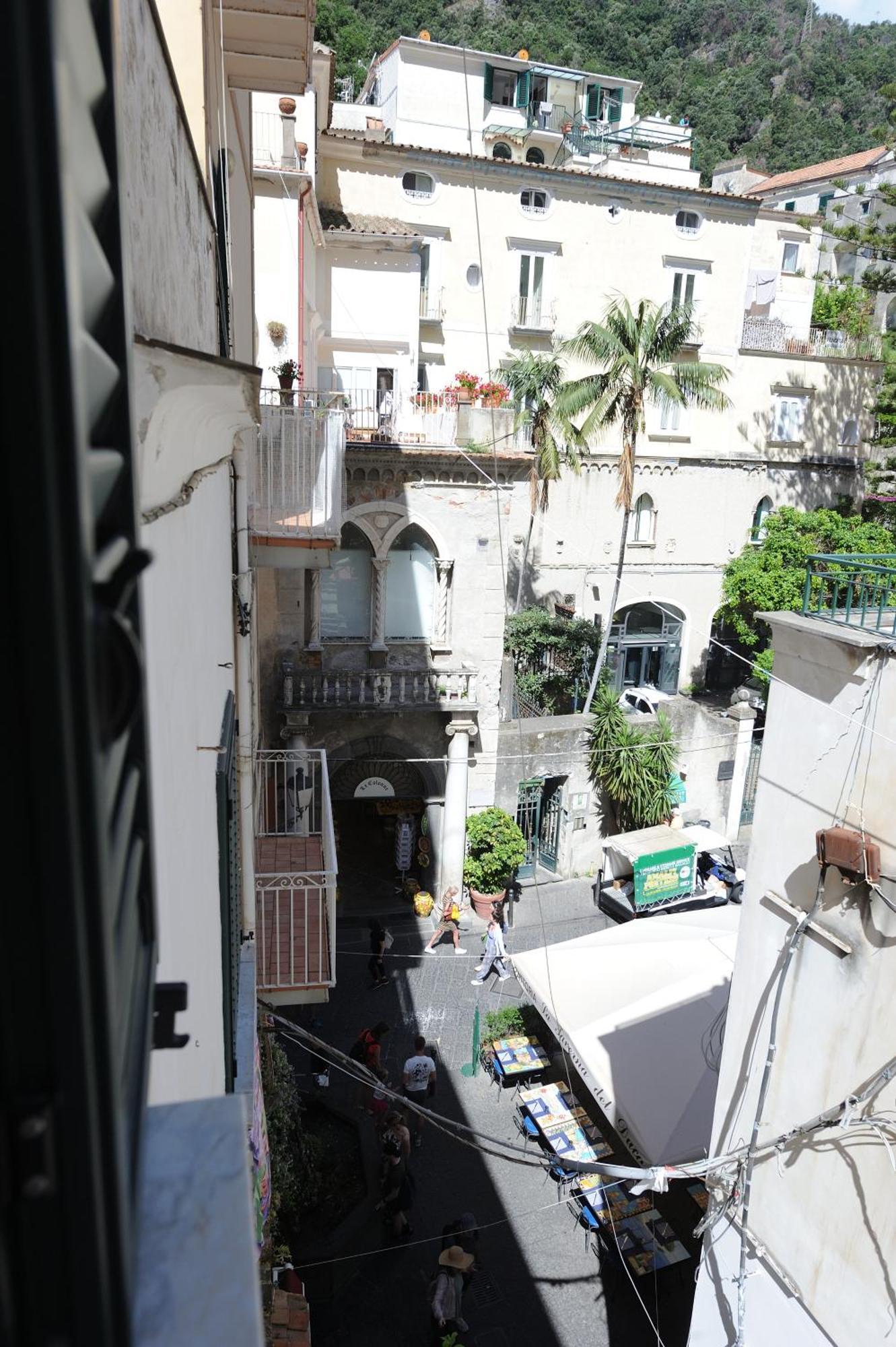 L'Ancora Di Amalfi Lejlighed Eksteriør billede